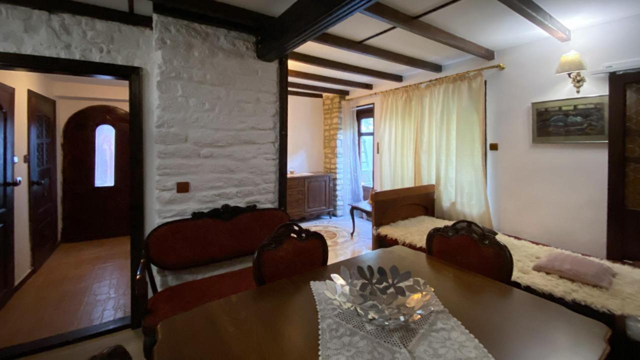 Старата баkалия The old grocery, guest rooms Балчик Екстериор снимка