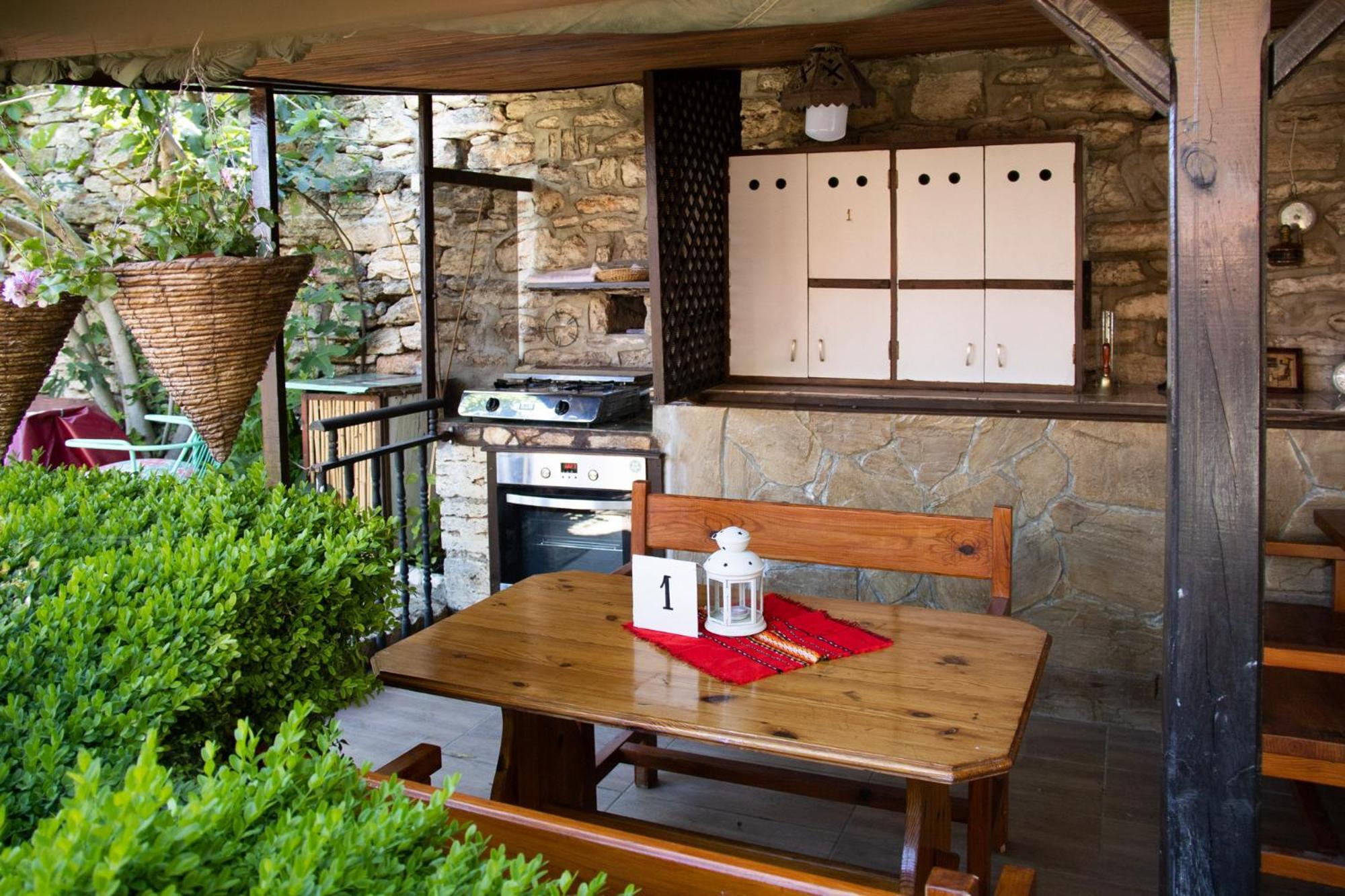 Старата баkалия The old grocery, guest rooms Балчик Екстериор снимка